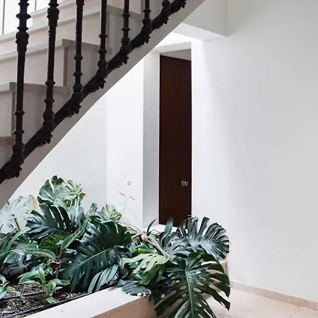Apartment Alemaison Highend Historic Center With 2 Balconie