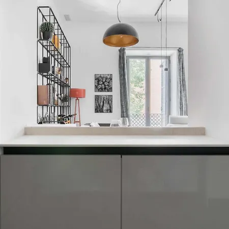 Alemaison Highend Historic Center With 2 Balconie Apartment